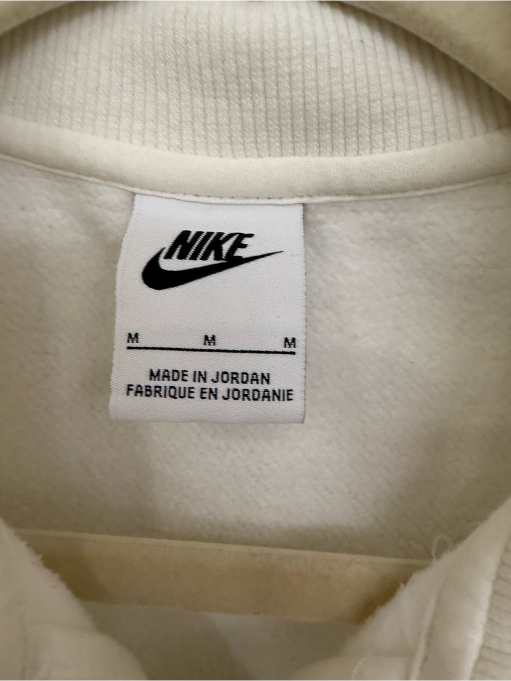 Nike Women's White Half-Zip Cropped Sweatshirt Women’s Size Medium - Picture 3 of 3